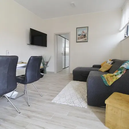 Enea Apartmán *